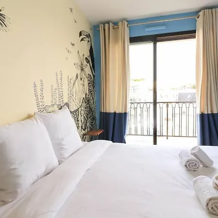 Luxuriousflat#victorhugo#trocadero#vieweffeiltower Lägenhet